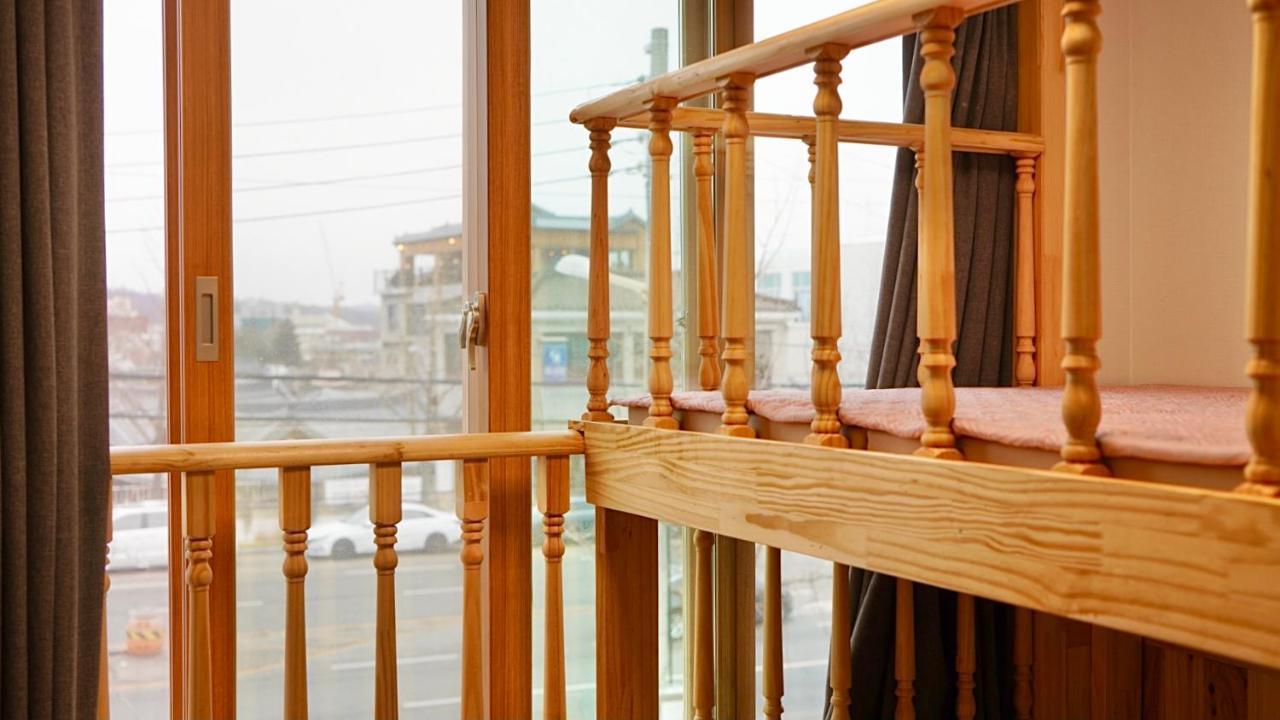 The Jeongga Hostel Jeonju Bagian luar foto