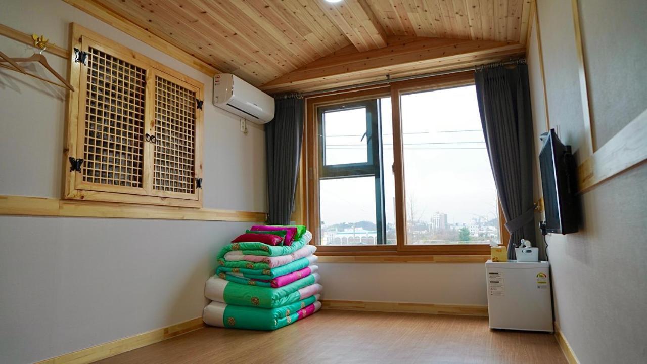 The Jeongga Hostel Jeonju Bagian luar foto