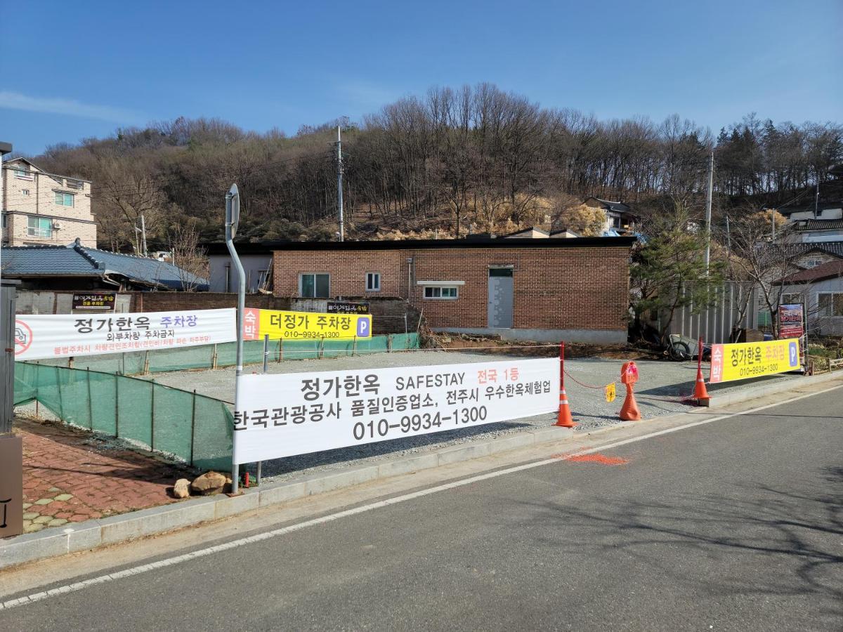 The Jeongga Hostel Jeonju Bagian luar foto