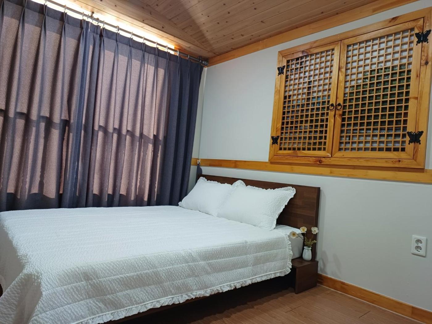 The Jeongga Hostel Jeonju Bagian luar foto