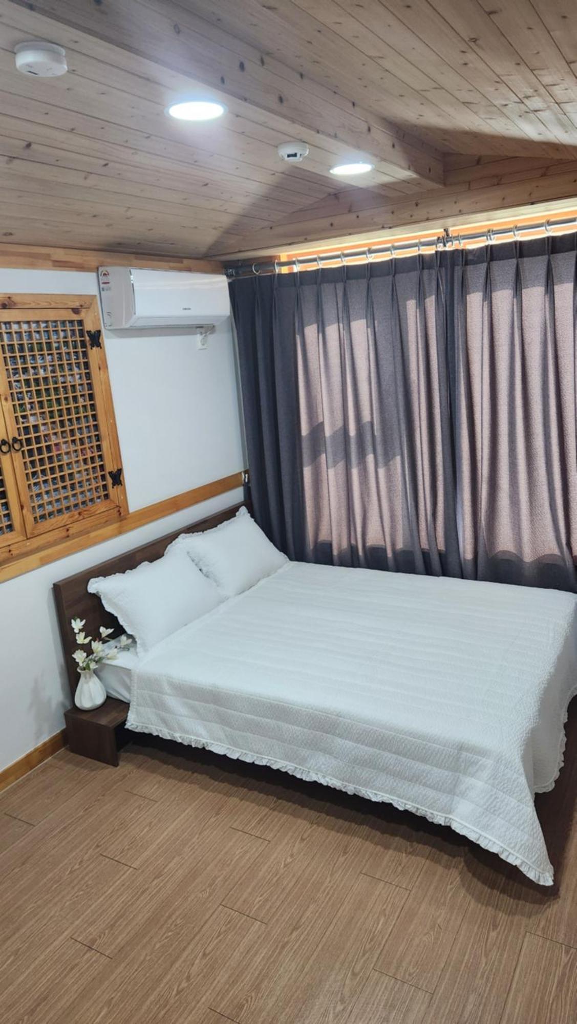 The Jeongga Hostel Jeonju Bagian luar foto